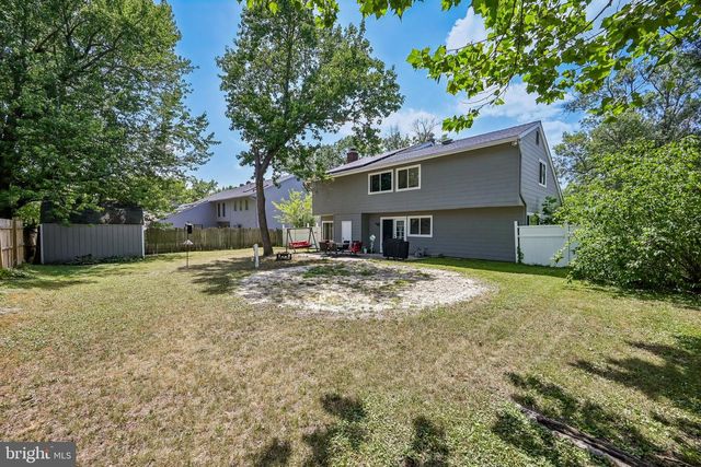 16 MERION RD, Marlton, NJ 08053