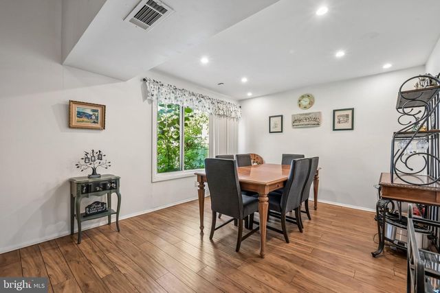 16 MERION RD, Marlton, NJ 08053