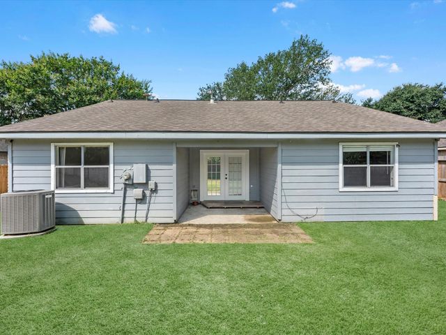 19318 Diversion Drive, Tomball, TX 77375