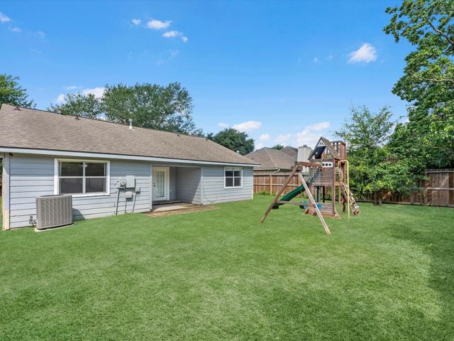 19318 Diversion Drive, Tomball, TX 77375
