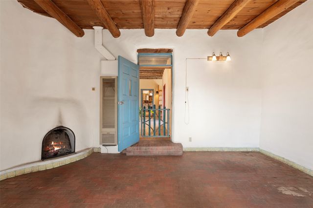 10 A Via La Puente A, Galisteo, NM 87540