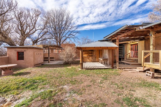 10 A Via La Puente A, Galisteo, NM 87540