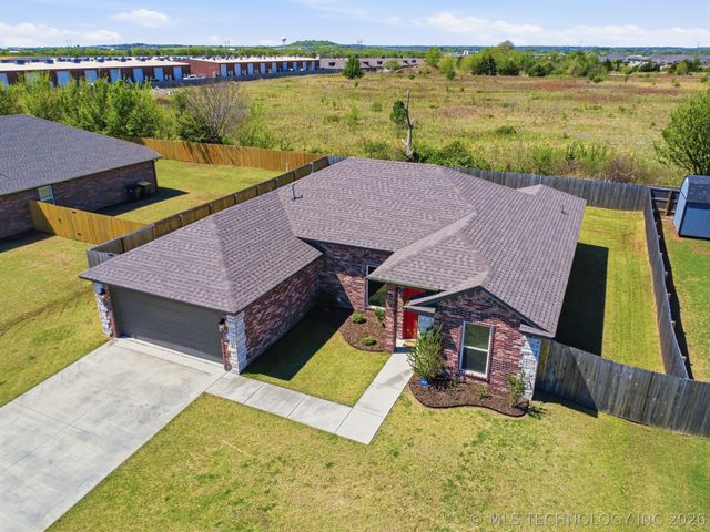15010 S Oak Street, Glenpool, OK 74033