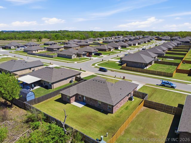 15010 S Oak Street, Glenpool, OK 74033