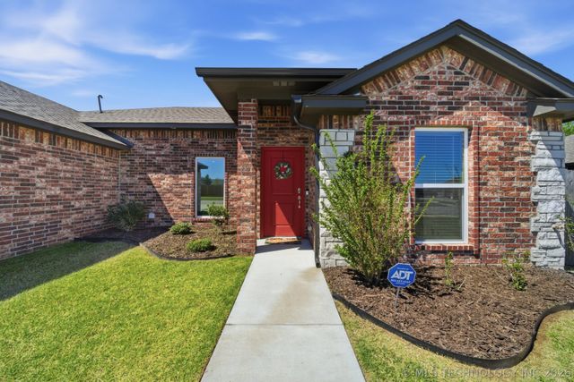 15010 S Oak Street, Glenpool, OK 74033