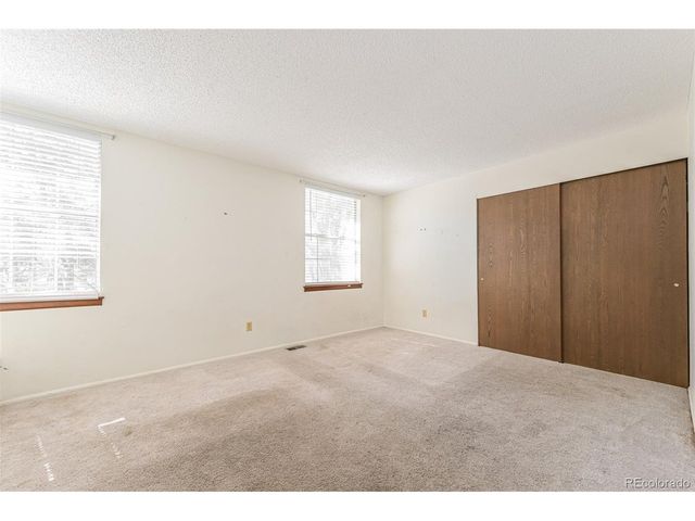 1140 S Kittredge St, Aurora, CO 80017