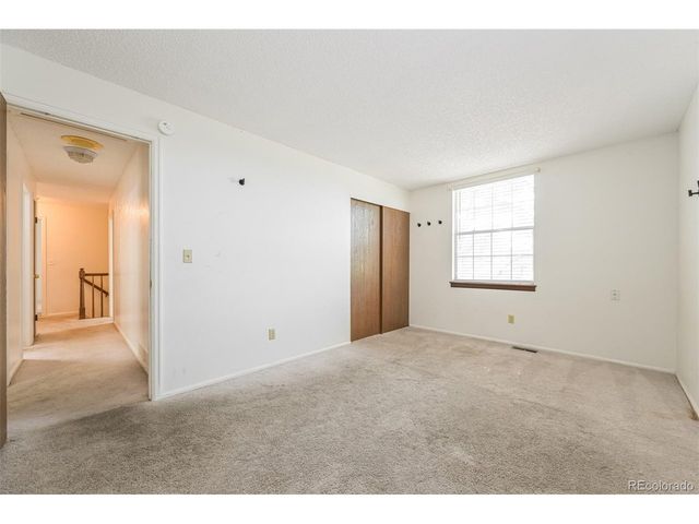 1140 S Kittredge St, Aurora, CO 80017