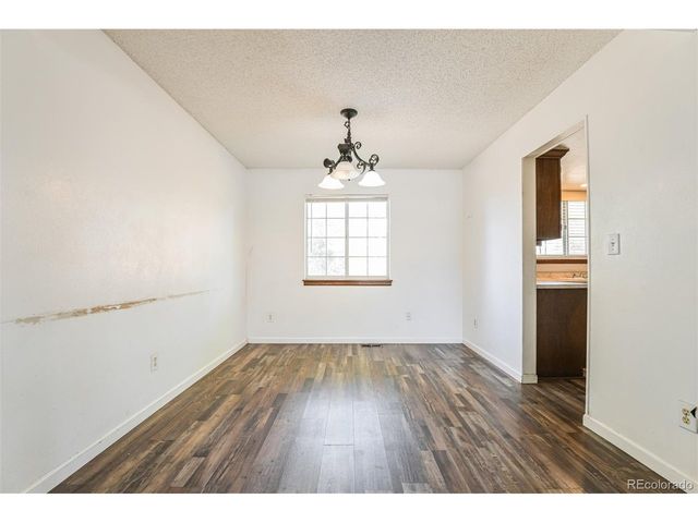 1140 S Kittredge St, Aurora, CO 80017