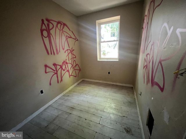 2237 N 21ST ST, Philadelphia, PA 19132