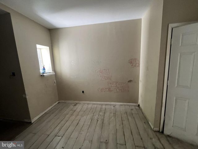 2237 N 21ST ST, Philadelphia, PA 19132