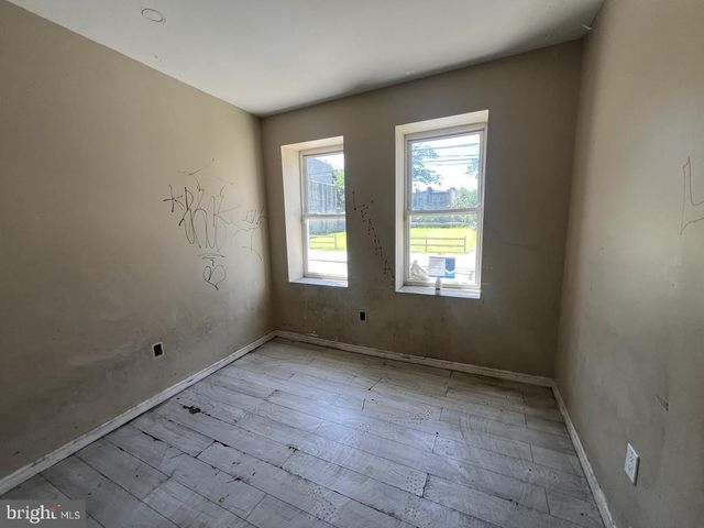 2237 N 21ST ST, Philadelphia, PA 19132