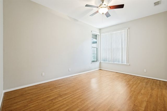 2316 Clermont Lane, Denton, TX 76205