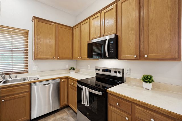 2316 Clermont Lane, Denton, TX 76205