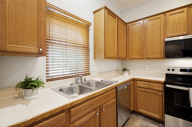 2316 Clermont Lane, Denton, TX 76205