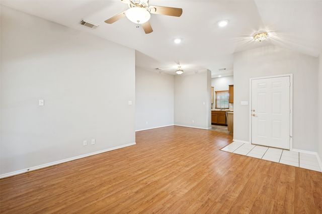 2316 Clermont Lane, Denton, TX 76205