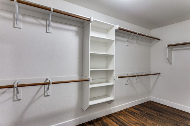 1104 Vista View Drive, Burleson, TX 76028