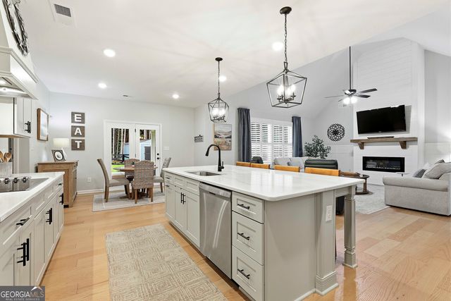 130 Maple Lane, Williamson, GA 30292