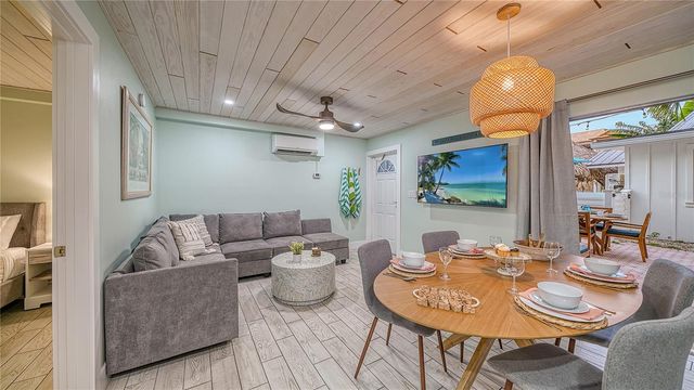 104 AVENIDA VENECCIA 171, Sarasota, FL 34242