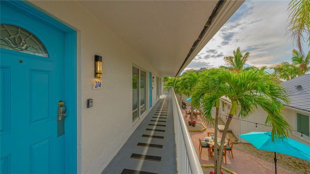 104 AVENIDA VENECCIA 171, Sarasota, FL 34242