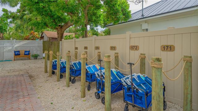 104 AVENIDA VENECCIA 171, Sarasota, FL 34242