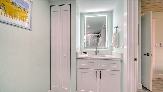 104 AVENIDA VENECCIA 171, Sarasota, FL 34242
