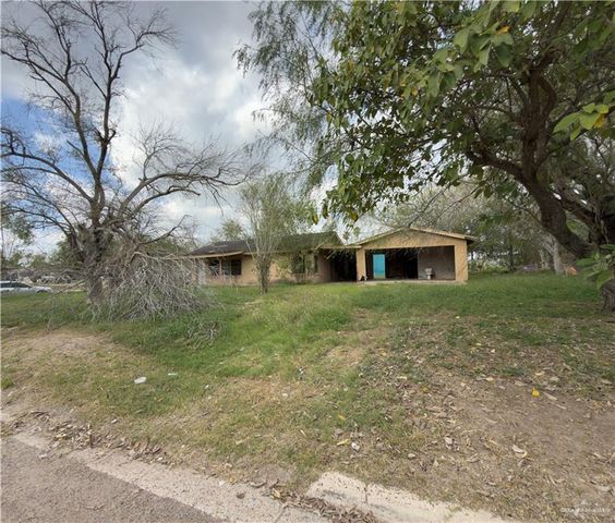 1002 W Ciro Caceres Avenue, Elsa, TX 78543