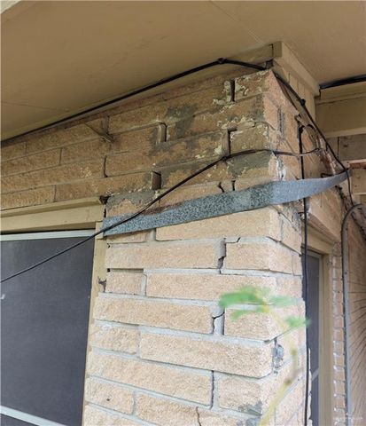 1002 W Ciro Caceres Avenue, Elsa, TX 78543