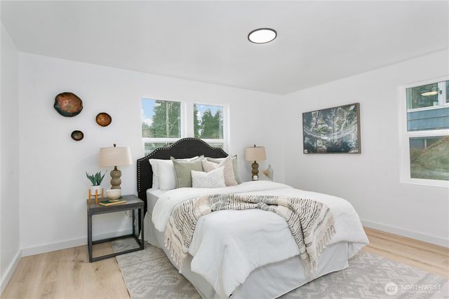 3110 11th Street, Bremerton, WA 98312