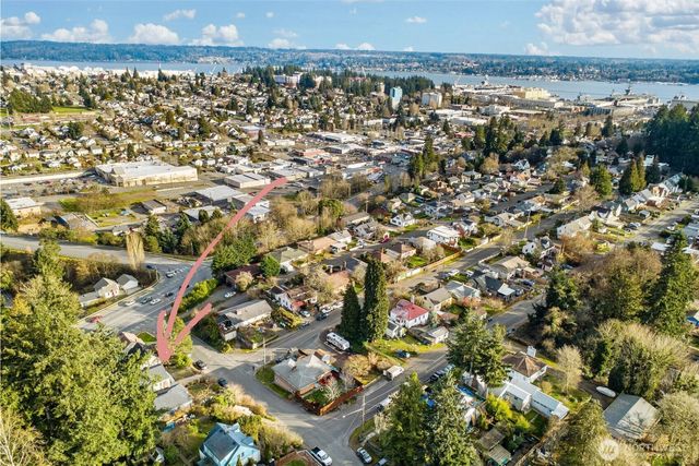 3110 11th Street, Bremerton, WA 98312