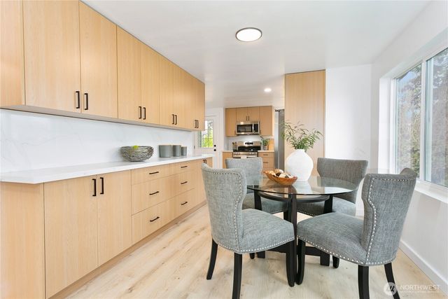 3110 11th Street, Bremerton, WA 98312