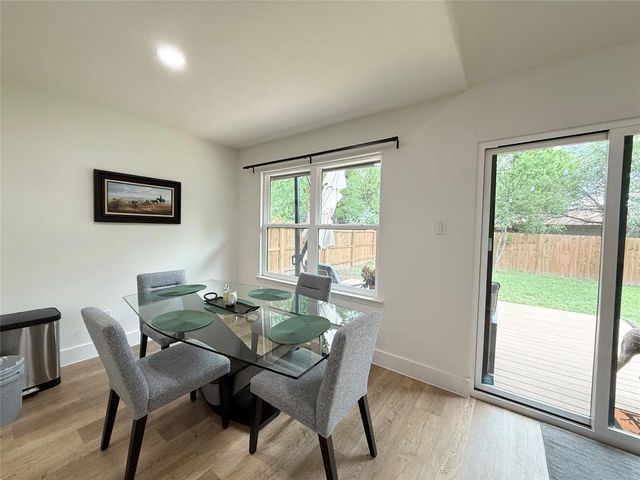 4404 Sarasota DR, Austin, TX 78749