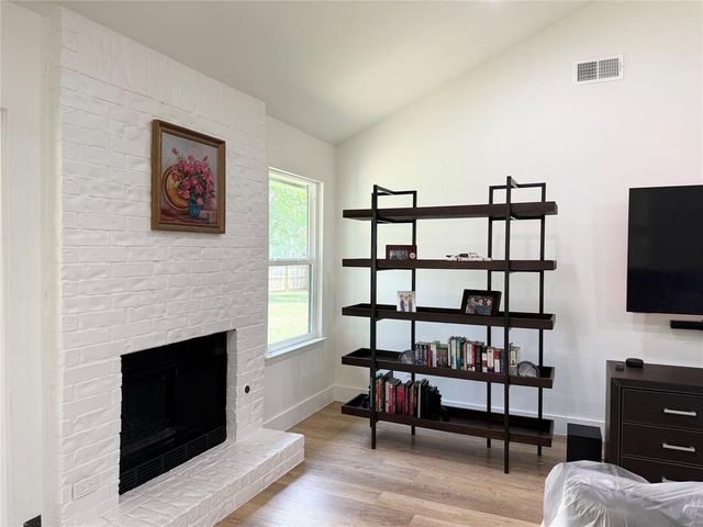 4404 Sarasota DR, Austin, TX 78749