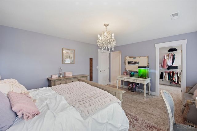 7347 Glenview Farm Drive, West Chester, OH 45069