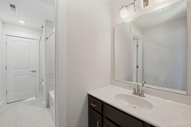 7347 Glenview Farm Drive, West Chester, OH 45069
