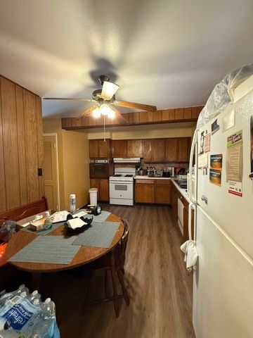 101 Pheasant Run Road, Joliet, IL 60433