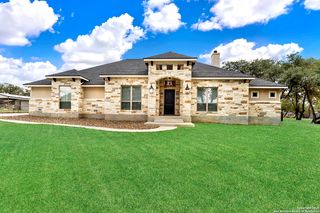 173 Hidden Pond, Adkins, TX 78101
