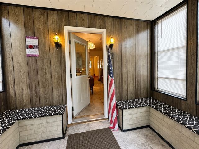 114 Beech St, Connellsville, PA 15425