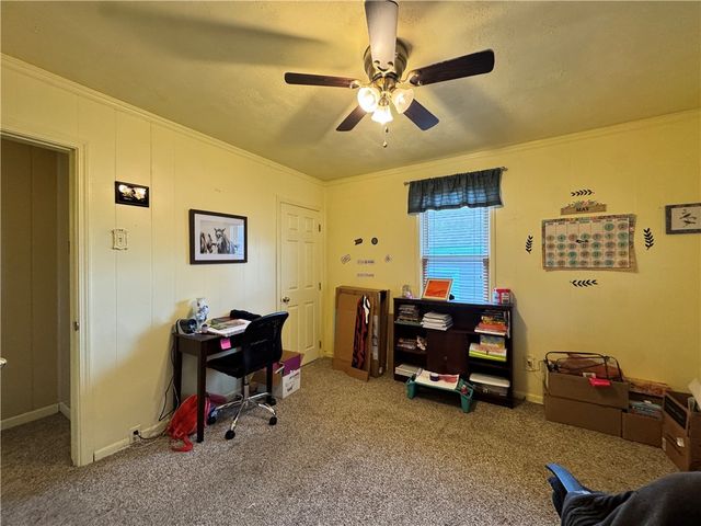 114 Beech St, Connellsville, PA 15425