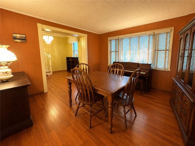 114 Beech St, Connellsville, PA 15425