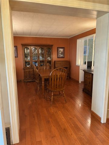 114 Beech St, Connellsville, PA 15425