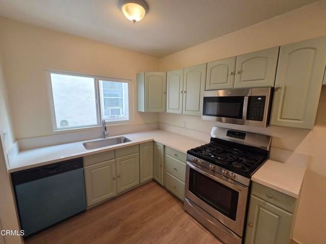 407 S Verdugo Road, Glendale, CA 91205