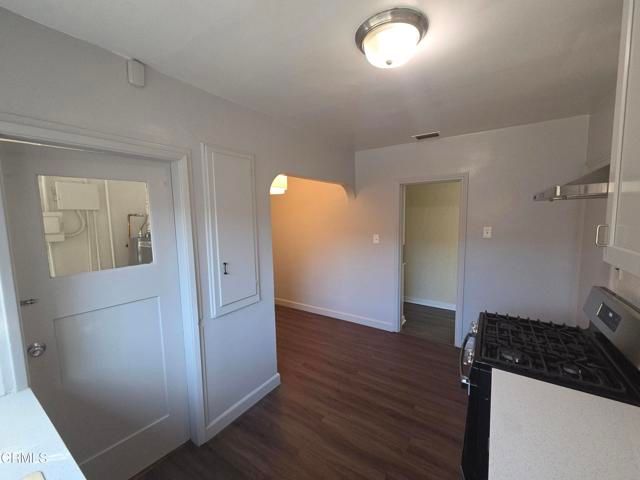 407 S Verdugo Road, Glendale, CA 91205