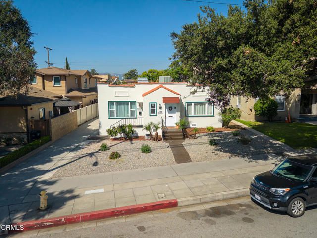 407 S Verdugo Road, Glendale, CA 91205