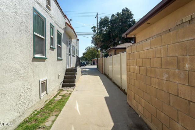 407 S Verdugo Road, Glendale, CA 91205