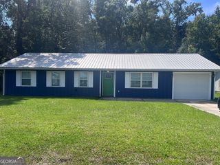 182 W Woodhaven Drive, Kingsland, GA 31548