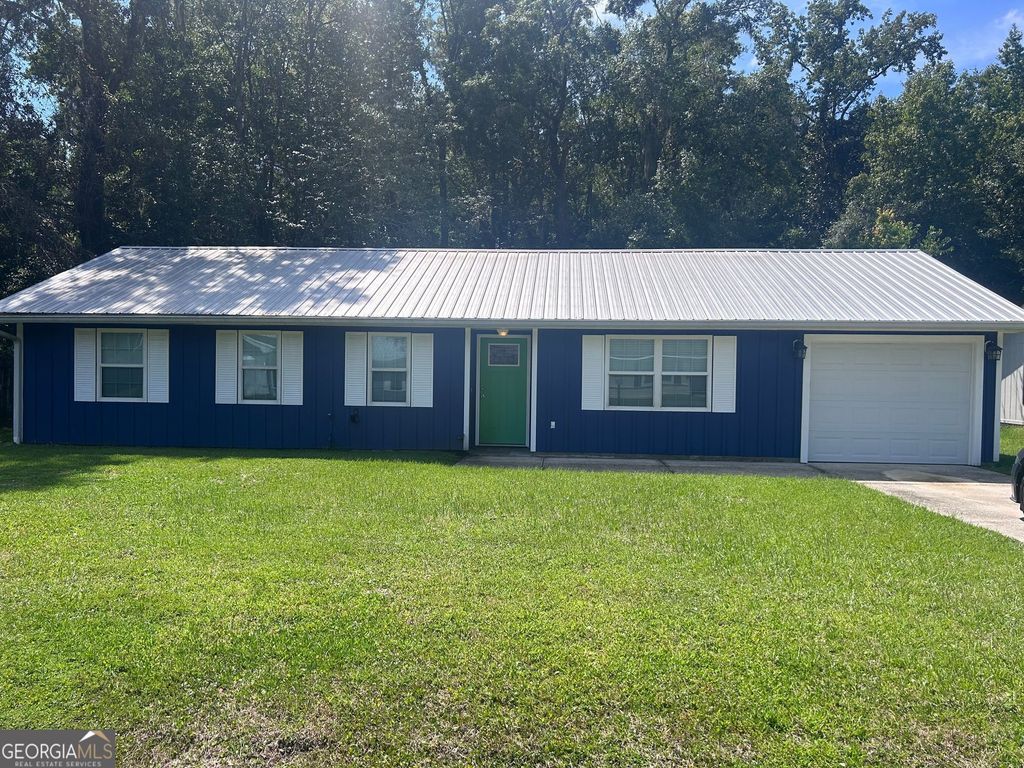 182 W Woodhaven Drive, Kingsland, GA 31548