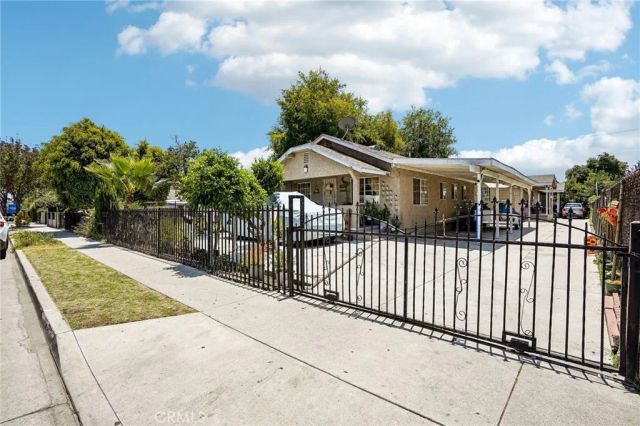 1616 E 89th Street, Los Angeles, CA 90002