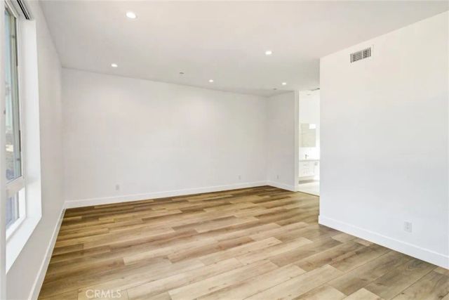 3016 West, Los Angeles, CA 90016