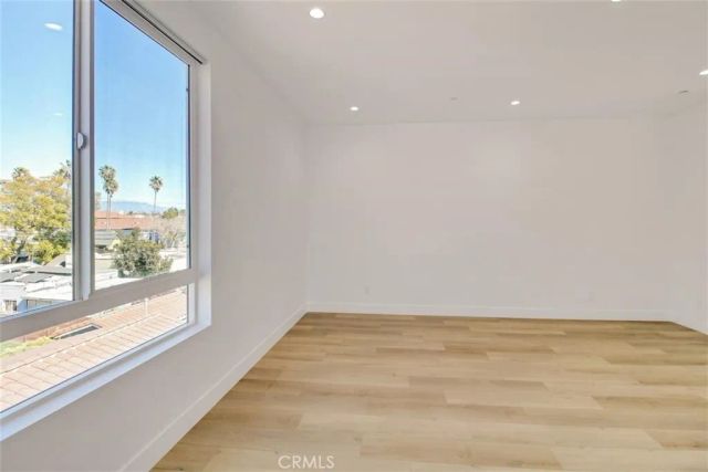 3016 West, Los Angeles, CA 90016