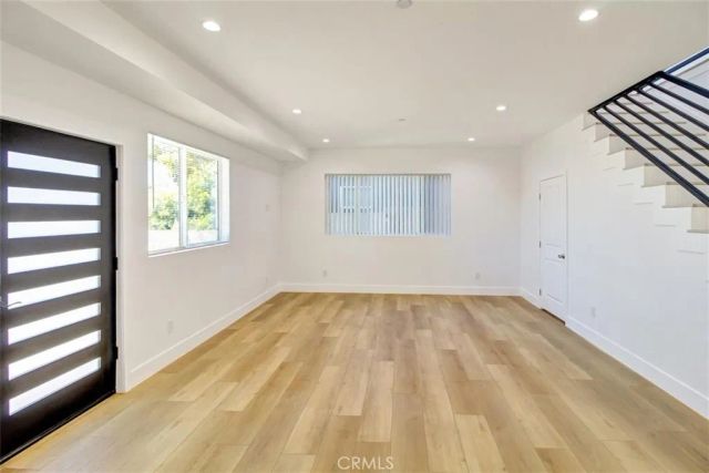 3016 West, Los Angeles, CA 90016